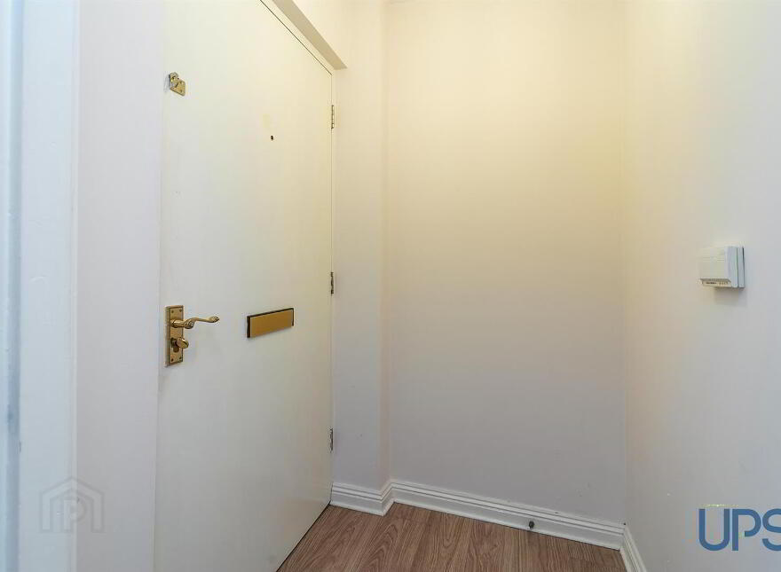 Apt 11, 15 St. Annes Road, Blacks Road, Belfast, BT10 0PQ