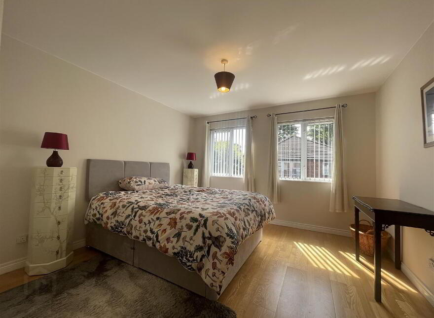 Apt 7, Glenburn Ford, Dunmurry, Belfast, BT17 9BF