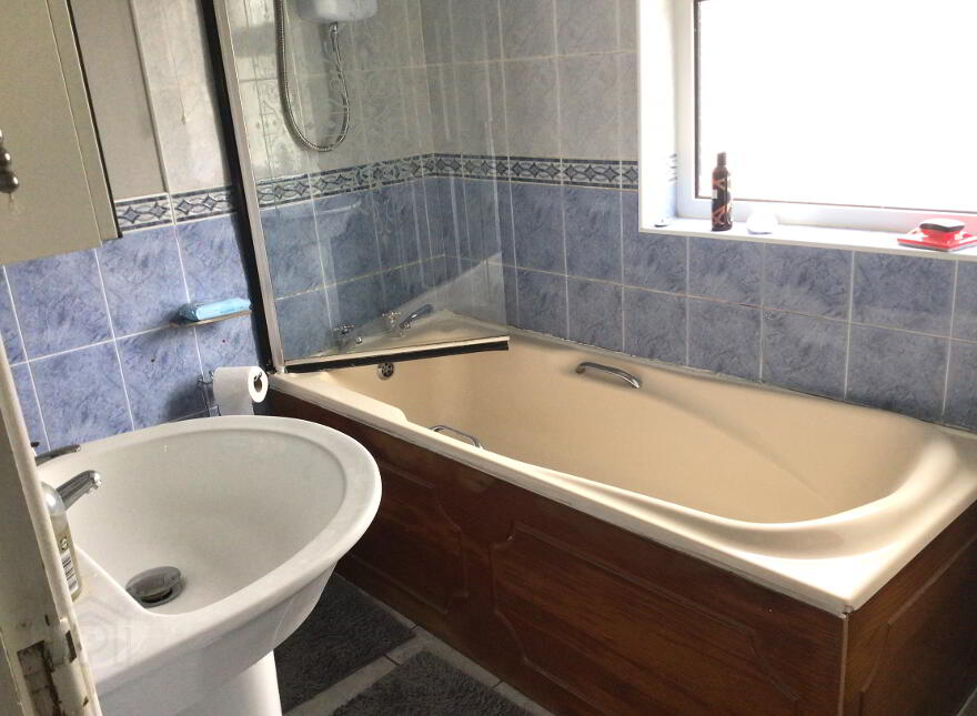53 Lackaboy View, Enniskillen, BT74 4DY