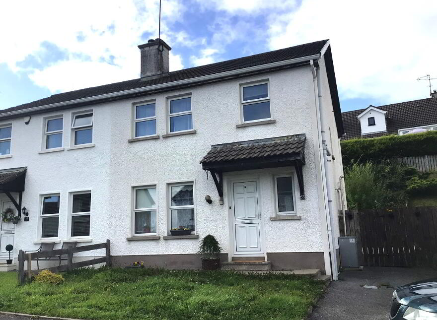 53 Lackaboy View, Enniskillen, BT74 4DY photo