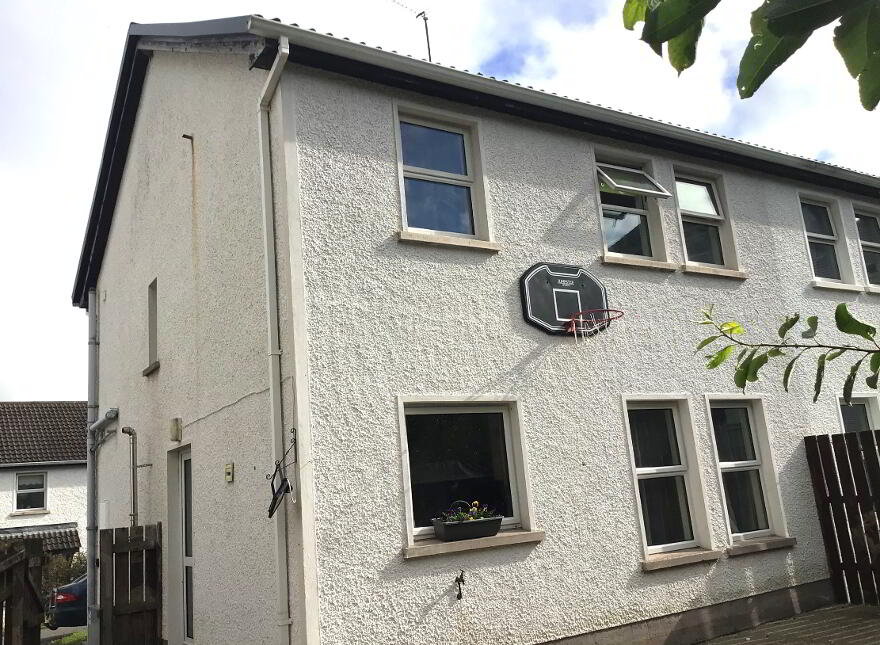53 Lackaboy View, Enniskillen, BT74 4DY