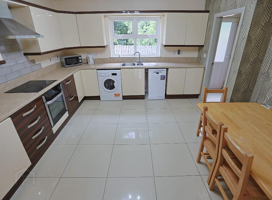 30 Bachelors Close, Portadown, Craigavon, BT63 5FZ