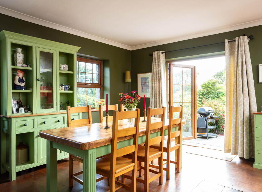 Drombeg, Glandore, P81YD91