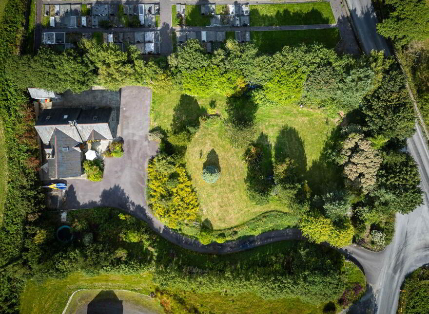 Drombeg, Glandore, P81YD91