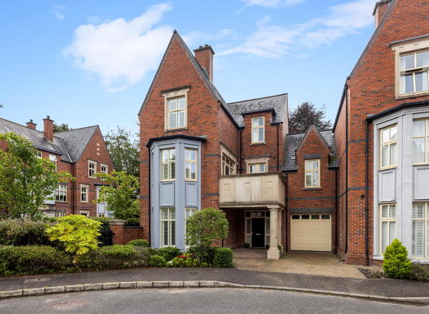 18 Lacefield, Belfast, BT4 3PA photo