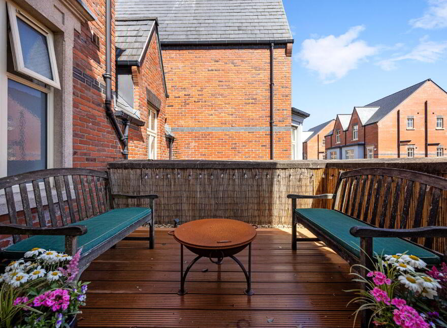 18 Lacefield, Belfast, BT4 3PA