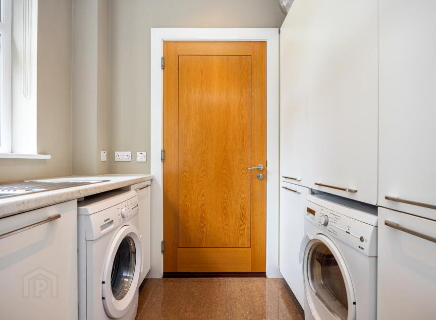 18 Lacefield, Belfast, BT4 3PA