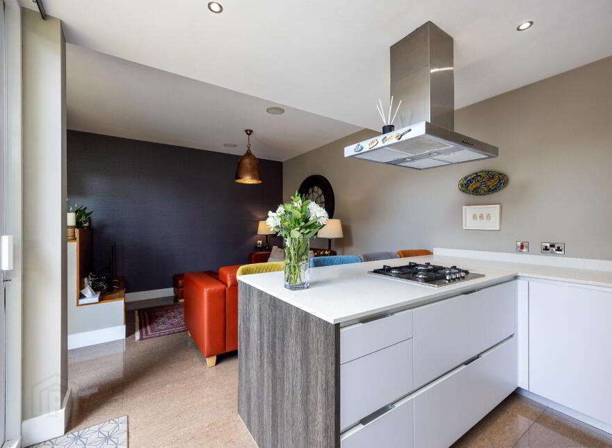 18 Lacefield, Belfast, BT4 3PA
