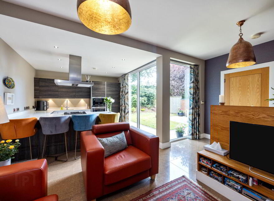 18 Lacefield, Belfast, BT4 3PA