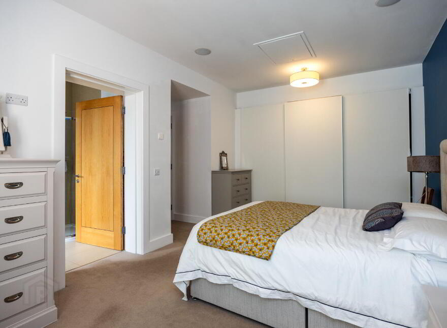 18 Lacefield, Belfast, BT4 3PA