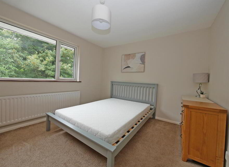 214 Belvoir Drive, Belvoir Park, Belfast, BT8 7RR
