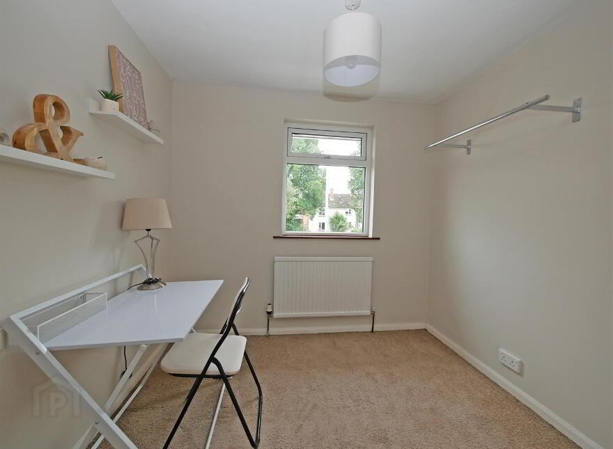 214 Belvoir Drive, Belvoir Park, Belfast, BT8 7RR