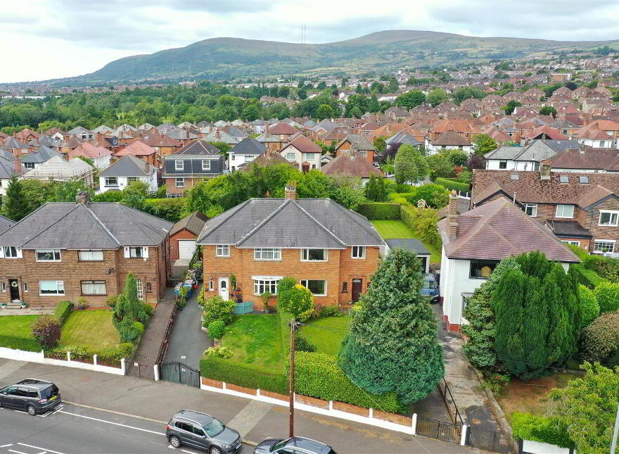 176 Cavehill Road, Belfast, BT15 5EX photo