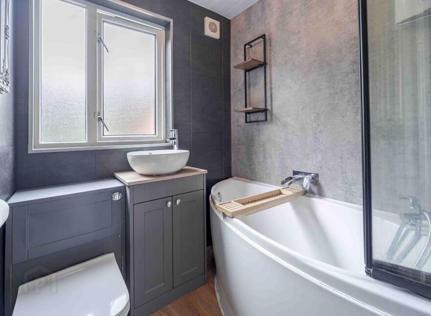 13 Wilson Street, Lisburn, BT27 4XZ