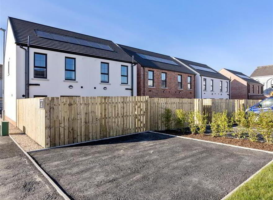 66c South Street, Newtownards, BT23 4EP