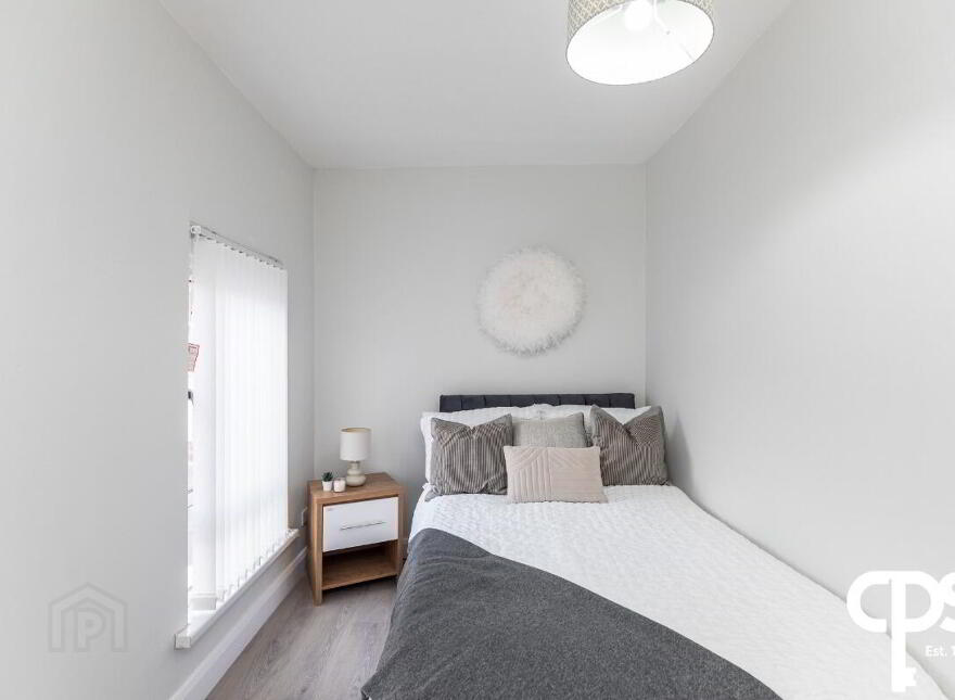 25 Cairo Street, Belfast, BT7 1QS