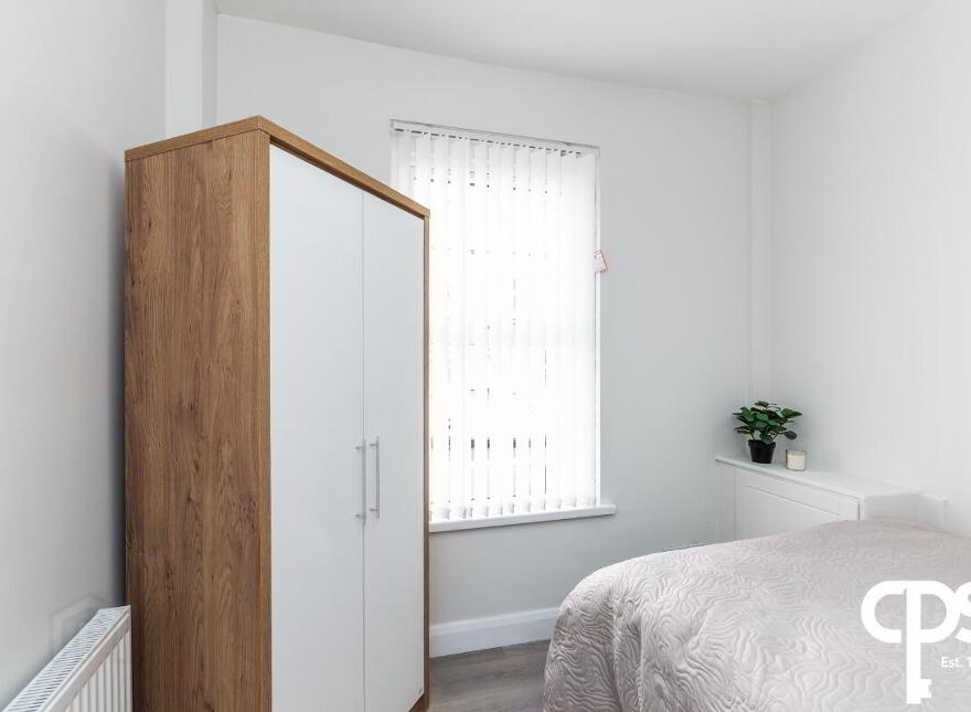 25 Cairo Street, Belfast, BT7 1QS