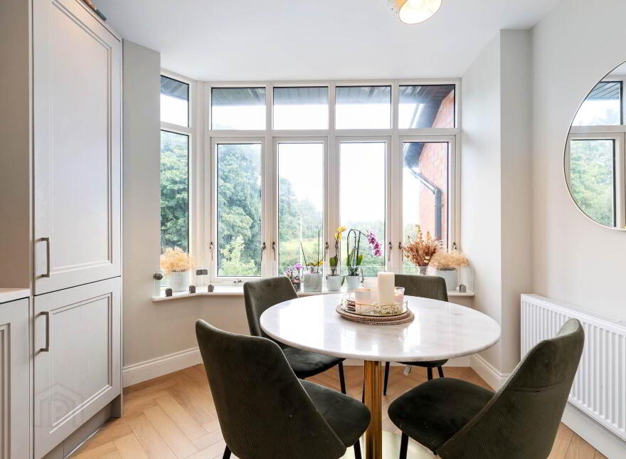 Apt 43, Chapel Hill, Glebe Road, Dublin, D18XD3C