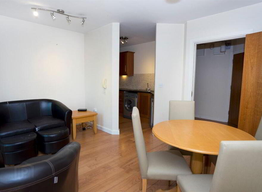 13 Nicholas Court, Nicholas Street, Dundalk, Louth, A91F670