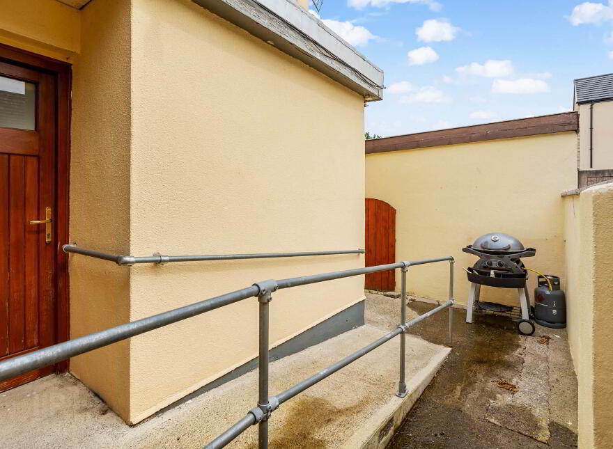 740 Old Greenfield, Maynooth, W23P3K7