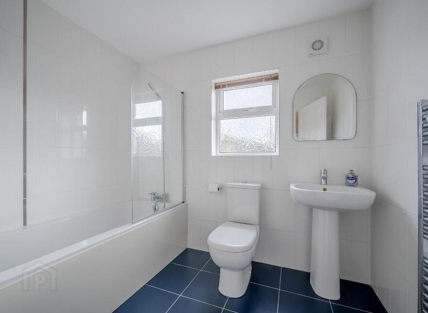 2 Shingle Bay, Donaghadee, BT21 0EL
