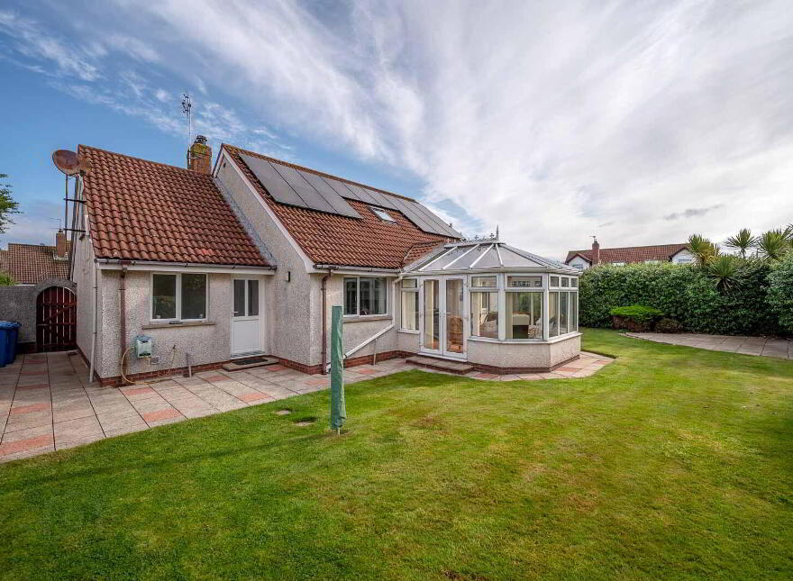 2 Shingle Bay, Donaghadee, BT21 0EL