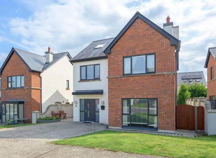 17 Oak Drive, Castle Heights, Carrigaline