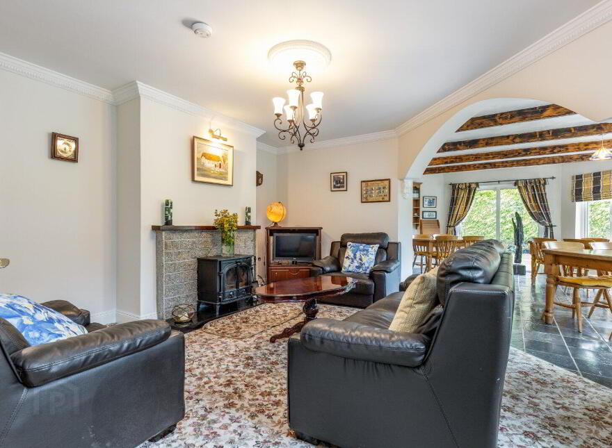 Orchard Grove, Wells, Royal Oak, R21RC58