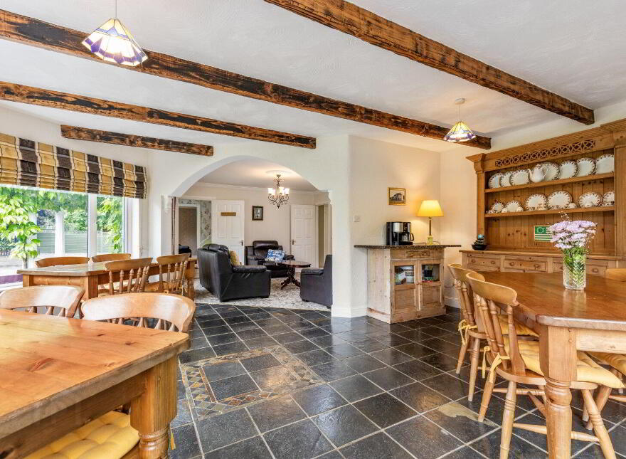 Orchard Grove, Wells, Royal Oak, R21RC58
