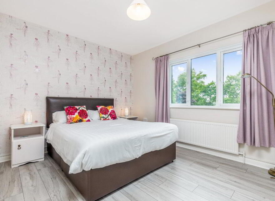 Orchard Grove, Wells, Royal Oak, R21RC58