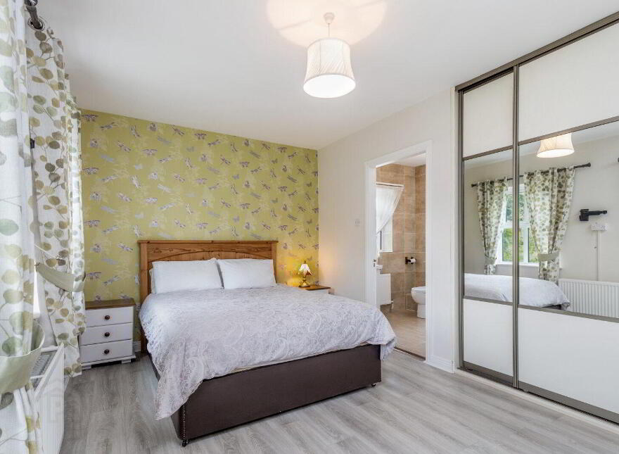 Orchard Grove, Wells, Royal Oak, R21RC58