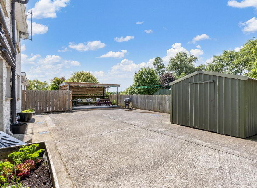 Orchard Grove, Wells, Royal Oak, R21RC58