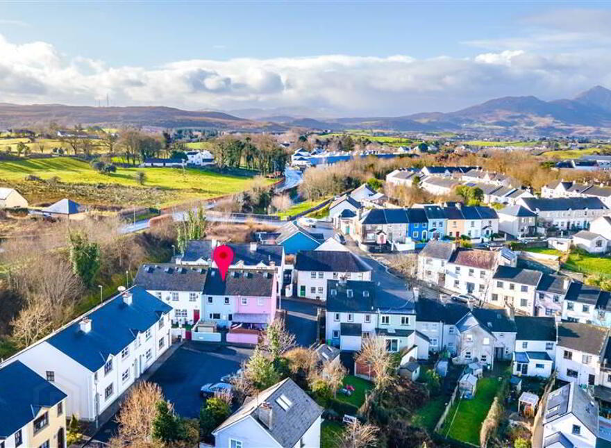 3 Monument View, Westport, F28FK84