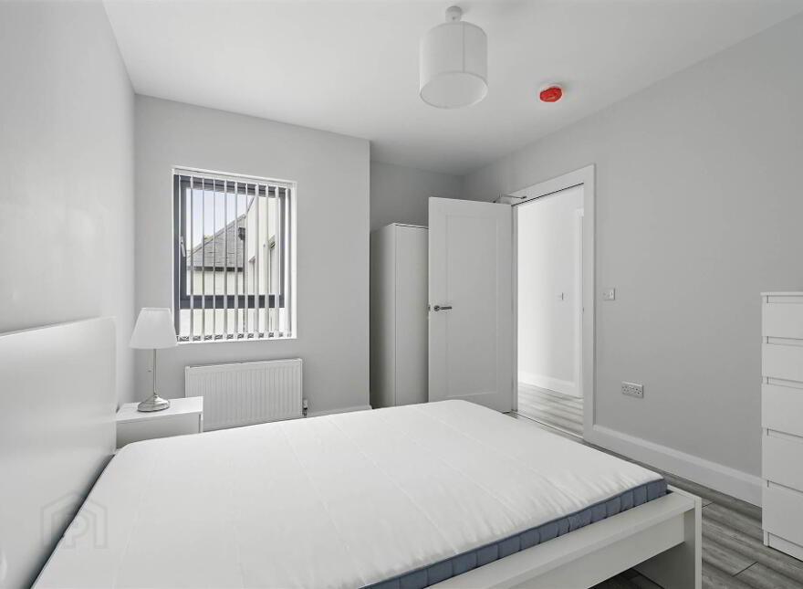 Apt 6, 37 Wellington Park, Lisburn Road, Belfast, BT9 6DN