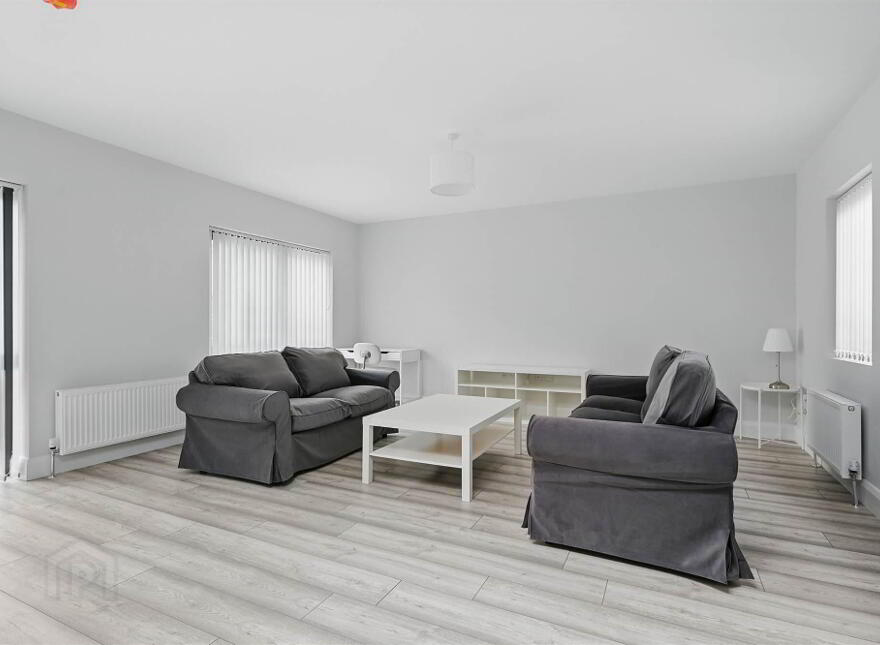 Apt 6, 37 Wellington Park, Lisburn Road, Belfast, BT9 6DN