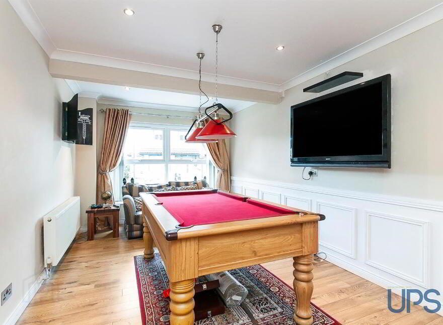 5 Lagmore View Crescent, Stewartstown Road, Belfast, BT17 0FS