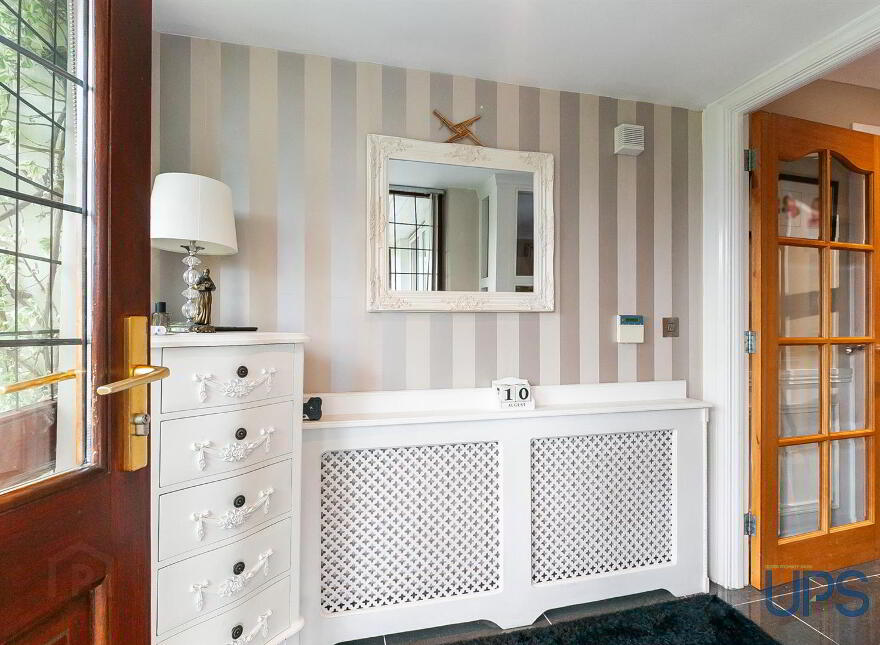 5 Lagmore View Crescent, Stewartstown Road, Belfast, BT17 0FS