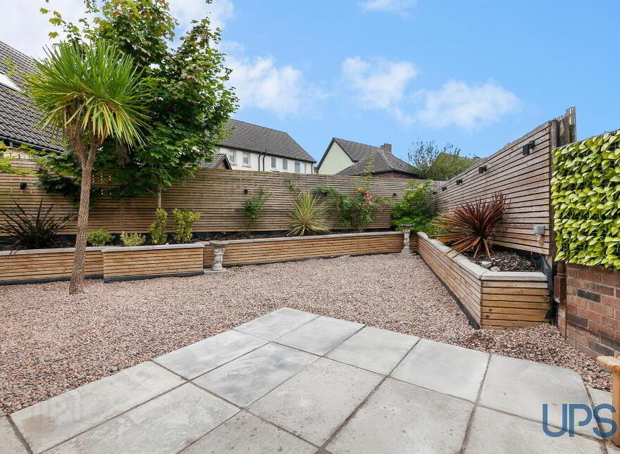 5 Lagmore View Crescent, Stewartstown Road, Belfast, BT17 0FS
