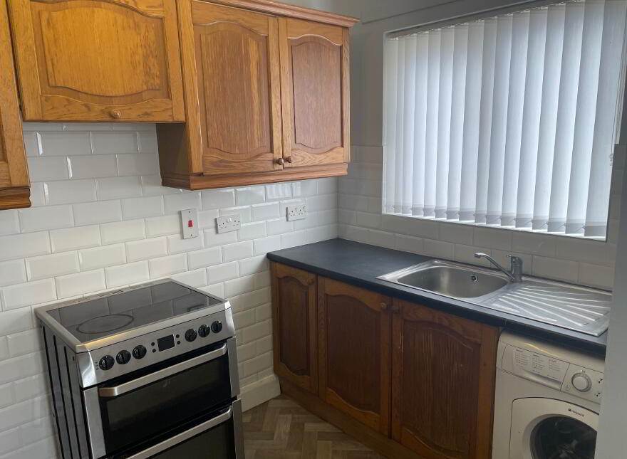 17 Dunraven Park, Belfast, BT5 5LF