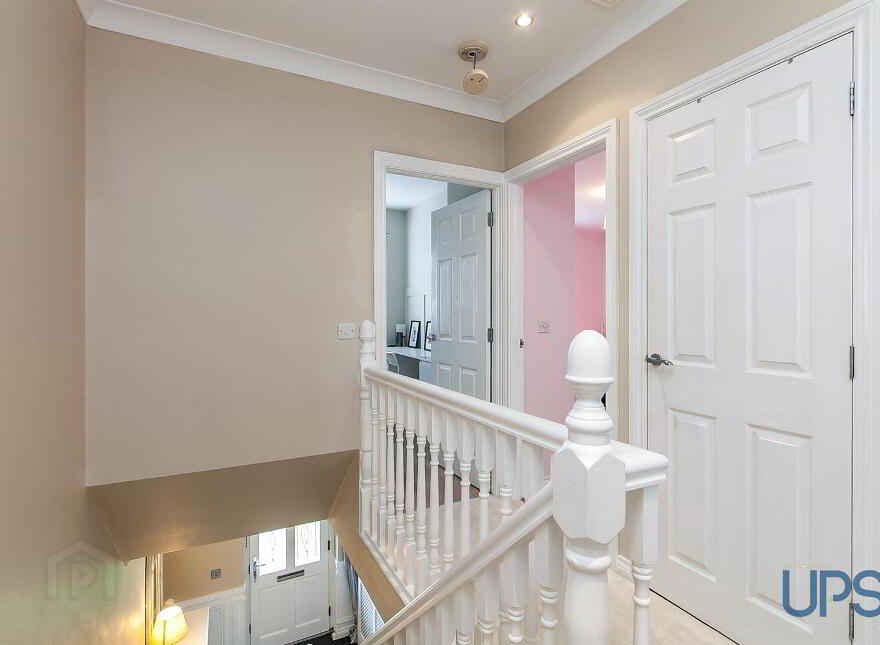 10 Lagmore View Way, Stewartstown Road, Dunmurry, Belfast, BT17 0FP