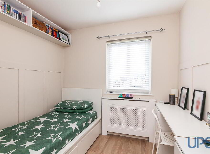 10 Lagmore View Way, Stewartstown Road, Dunmurry, Belfast, BT17 0FP