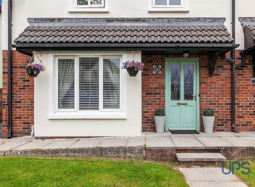 10 Lagmore View Way, Stewartstown Road, Dunmurry, Belfast, BT17 0FP