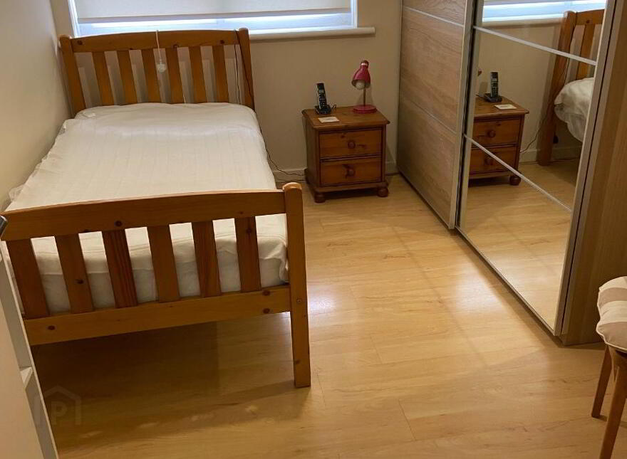 Stranmillis Mews, Belfast, BT9 5DG