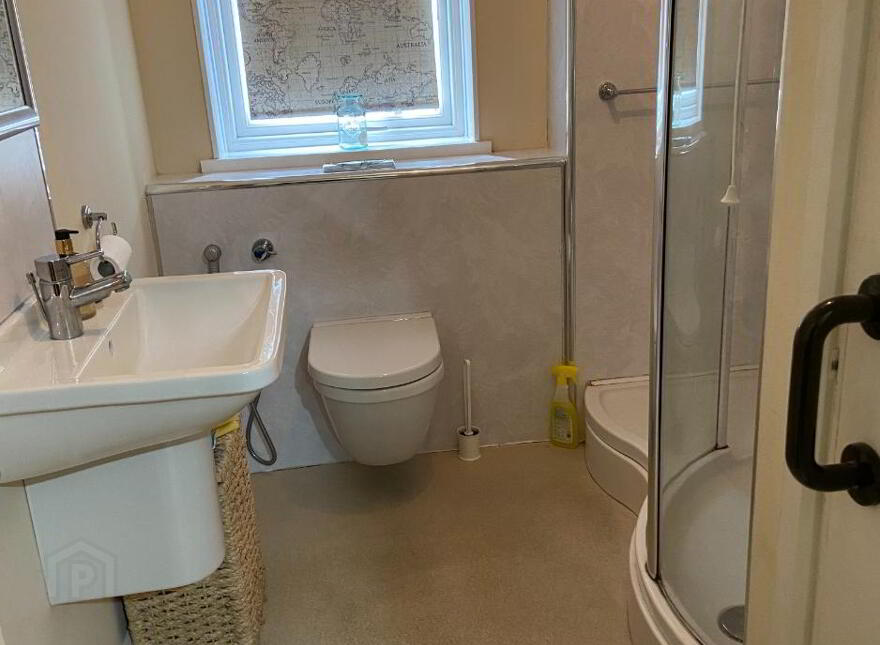 Stranmillis Mews, Belfast, BT9 5DG