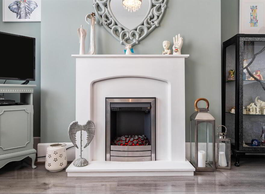 231 Ballygomartin Road, Belfast, BT13 3NB