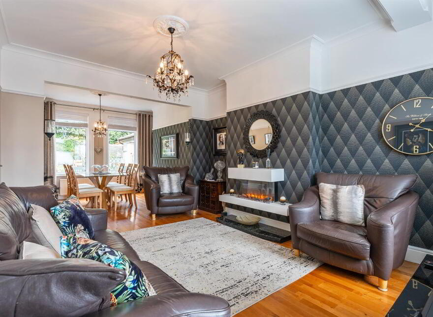 231 Ballygomartin Road, Belfast, BT13 3NB