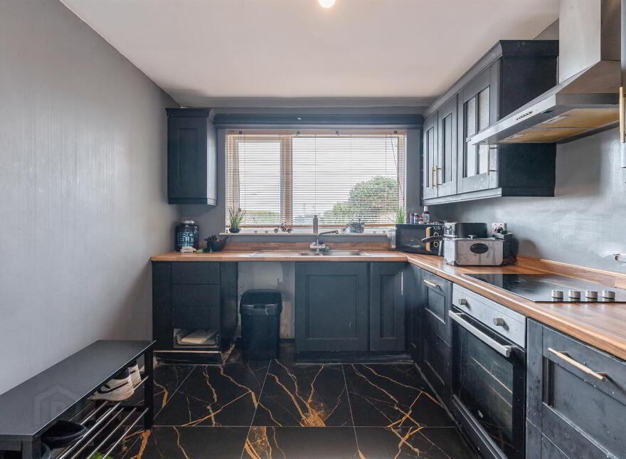 17 Main Street, Ballywalter, BT22 2PG