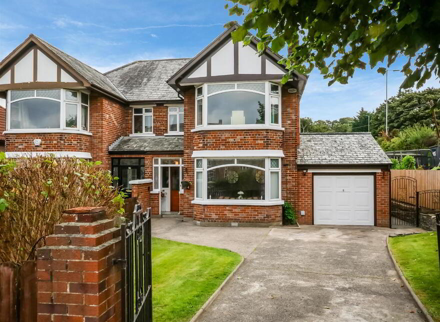 44 Cregagh Park, Upper Knockbreda Road, Belfast, BT6 9LF photo