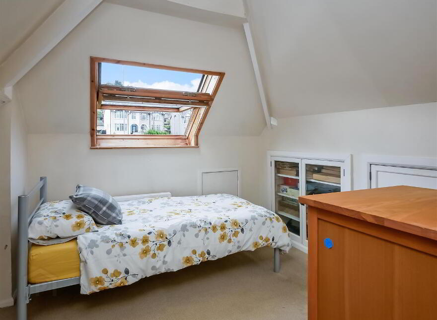 44 Cregagh Park, Upper Knockbreda Road, Belfast, BT6 9LF