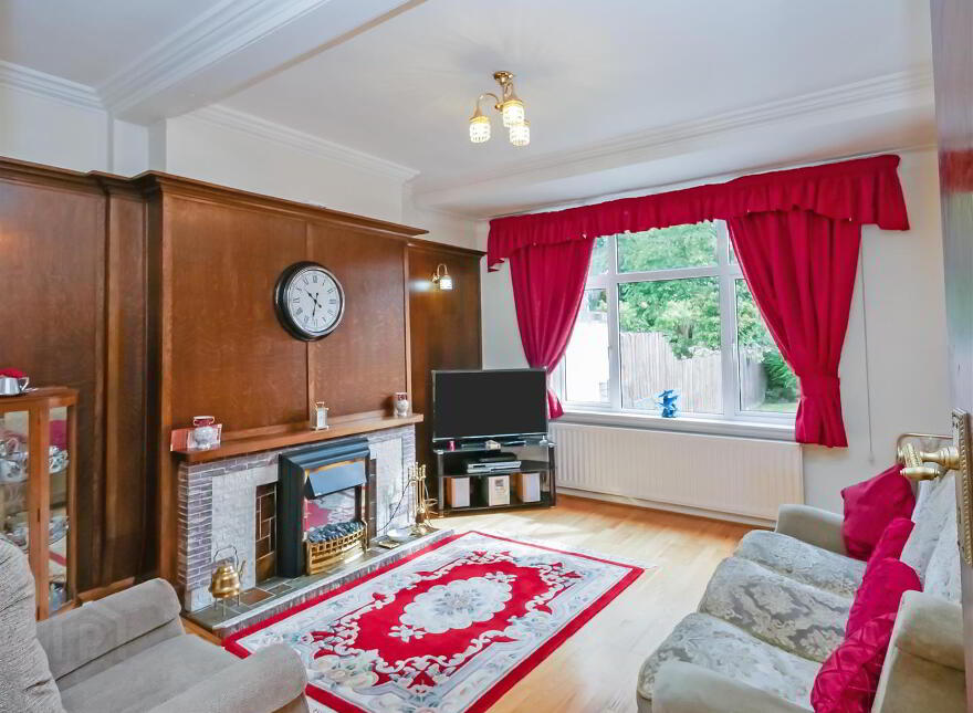 44 Cregagh Park, Upper Knockbreda Road, Belfast, BT6 9LF
